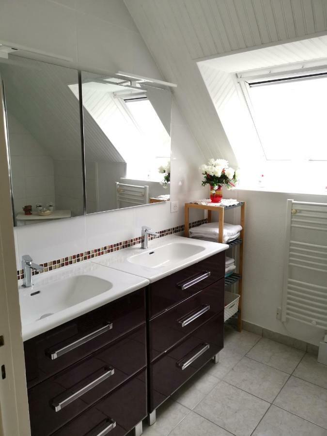 La Fregate Blanche Villa กงการ์โน ภายนอก รูปภาพ